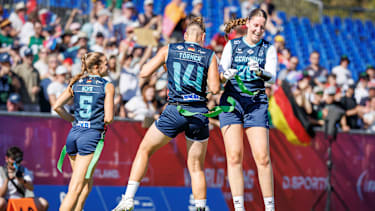 Italia (ITA) vs. Germany (GER), Day 1 Women at IFAF Flag Football Championships Düsseldorf 2026, 13.08.2026 Duesseldorf, Germany - Aug. 13, 2026: Carla Charlotte Törner (GER 14) and Saskia Nühse (GER 30) during the match between Italia (ITA) vs. Germany (GER) on the first day of the Women IFAF Flag Football World Championships at the Bezirkssportanlage Duesseldorf Garath *** Italy ITA vs. Germany GER, Day 1 Women s Division at the IFAF Flag Football Championships Düsseldorf 2026, August 13, 2026, Düsseldorf, Germany, Aug. 13, 2026 Carla Charlotte Törner (GER 14) and Saskia Nühse (GER 30) during the match between Italy (ITA) and Germany (GER) on the first day of the Women’s IFAF Flag Football World Championships at the Bezirkssportanlage Düsseldorf Garath Copyright: xBEAUTIFULxSPORTS B.Hoffmannx