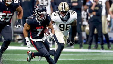 Bijan Robinson von den Atlanta Falcons in einem NFL-Spiel