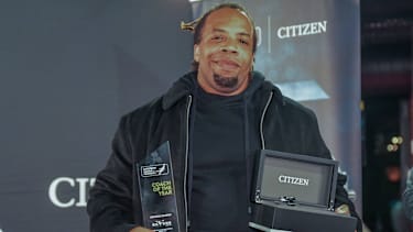 Head Coach Kendral Ellison von den Munich Ravens bei den European League of Football Honors 2025 in Stuttgart, wo er als Coach of the Year ausgezeichnet wurde (ELF, American Football)