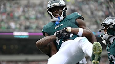 Darius Cooper fing gegen die Los Angeles Rams zwei Touchdown-Pässe für die Philadelphia Eagles