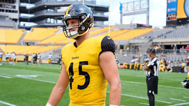 Pittsburgh Steelers Linebacker Julius Welschof 45 vor dem NFL-Preseason-Spiel gegen die Tampa Bay Buccaneers.