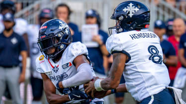 AMERICAN FOOTBALL - ELF, Vikings vs Musketeers VIENNA,AUSTRIA,16.AUG.25 - AMERICAN FOOTBALL - ELF, European League of Football, Vienna Vikings vs Paris Musketeers. Image shows Austin Mitchell and Jaylon Henderson (Musketeers). PUBLICATIONxNOTxINxAUTxSUIxSWE GEPAxpictures xKevinxHackner