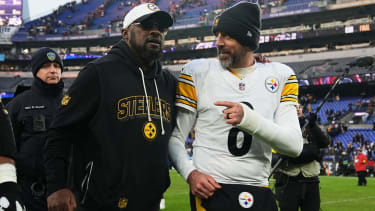 Mike Tomlin (li.) und Aaron Rodgers