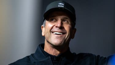 January 4, 2026, Pittsburgh, Pennsylvania, USA: Baltimore Ravens head coach JOHN HARBAUGH in the tunnel before the NFL, American Football Herren, USA football game between the Pittsburgh Steelers and the Baltimore Ravens at Acrisure Stadium in Pittsburgh, Pennsylvania. Pittsburgh USA - ZUMAg257 20260104_zsp_g257_014 Copyright: xBrentxGudenschwagerx