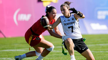 Kyra Fischer (Germany) und Elizabeth Bourde Quintana (Mexico) bei den Women s 2026 IFAF Flag Football World Championships beim Spiel Deutschland gegen Mexiko.