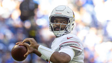 Quarterback Jacoby Brissett von den Arizona Cardinals während des NFL-Spiels gegen die Indianapolis Colts im Lucas Oil Stadium in Indianapolis (American Football, USA)