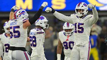 Die Bills Defense feiert sich