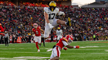 Marlin Klein auf dem Feld für die Michigan Wolverines.