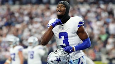 George Pickens im Trikot der Dallas Cowboys während eines NFL-Spiels - nun steht seine Zukunft kurz vor dem Draft erneut im Fokus.