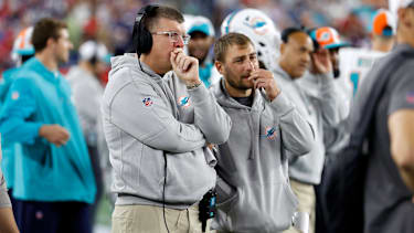 Wade Harman als Senior Assistant bei den Miami Dolphins an der Seitenlinie.