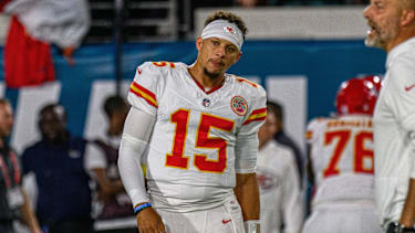 Kansas City Chiefs Quarterback Patrick Mahomes (15) vor dem Spiel gegen die Jacksonville Jaguars.