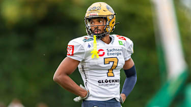 Tyler Hudson, Receiver der Dresden Monarchs im Jahr 2025 bei einem Spiel gegen die Ravensburg Razorbacks.