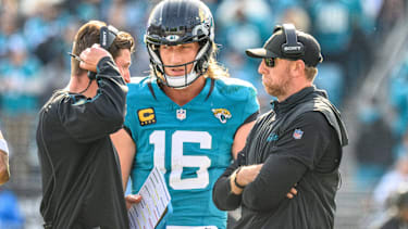 Trevor Lawrence führt die Jacksonville Jaguars in der Saison 2025 zu einer 13-4-Bilanz und zum Titel in der AFC South.