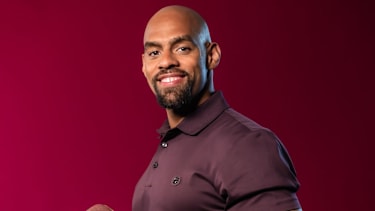 Kasim Edebali beim offiziellen Shooting für RTL.