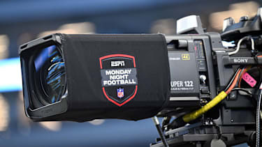 NFL baut Streaming-Angebot weiter aus - YouTube könnte ab 2026 mehrere exklusive Spiele weltweit übertragen.