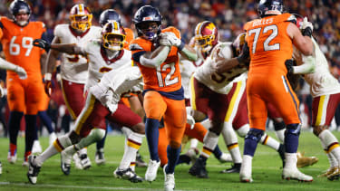 RJ Harvey hatte für die Broncos in Overtime vorgelegt, die Commanders antworteten - verpassten dann aber die Two-Point-Conversion und so den Sieg.
