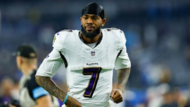 Baltimore Ravens Wide Receiver Rashod Bateman (7) nach dem Spiel gegen die Los Angeles Chargers.