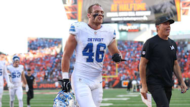 Detroit Lions Linebacker Jack Campbell (46) läuft vom Feld nach dem Spiel der Detroit Lions gegen die Cincinnati Bengals im Paycor Stadium in Cincinnati, OH.