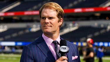 Fox Sports Experte Greg Olsen bei einem NFL-Spiel im SoFi Stadium in Inglewood, CA.