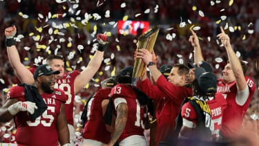 NCAA, College League, USA Football: CFP National Championship-Miami vs Indiana Jan 19, 2026; Miami Gardens, FL, USA; Indiana Hoosiers head coach Curt Cignetti lifts the trophy after the College Football Playoff National Championship game against the Miami Hurricanes at Hard Rock Stadium. Miami Gardens Hard Rock Stadium FL USA, EDITORIAL USE ONLY PUBLICATIONxINxGERxSUIxAUTxONLY Copyright: xSamxNavarrox 20260119_hlf_na2_250