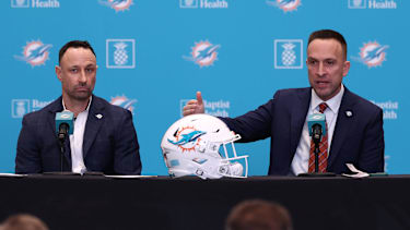 Miami Dolphins Jon-Eric Sullivan General Manager bei der Vorstellung auf seiner ersten Pressekonferenz.