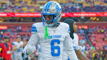 Detroit Lions Cornerback Terrion Arnold (6) auf dem Feld gegen die Washington Commanders.