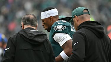 Saquon Barkley von den Philadelphia Eagles fällt gegen die Los Angeles Rams mit einer Hamstring-Verletzung aus