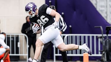 Alexander Honig im neuen Jersey der Northwestern Wildcats