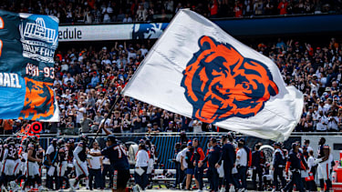 Logo der Chicago Bears auf einer Flagge.