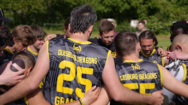 Duisburg Dragons im Kreis.