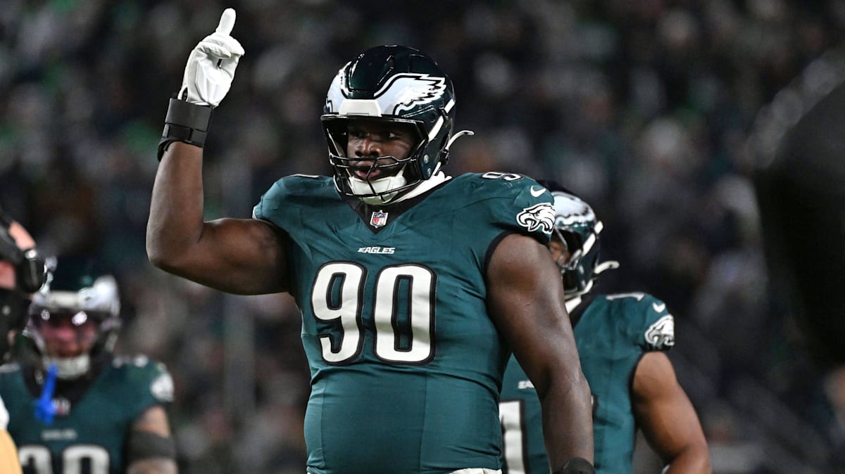 NFL史上最高額のノーズタックル：イーグルスがデイビスを延長