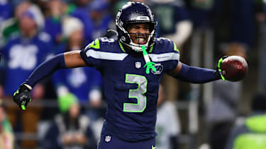 NFL, American Football Herren, USA NFC Divisional Round-San Francisco 49ers at Seattle Seahawks Jan 17, 2026; Seattle, WA, USA; Seattle Seahawks safety Nick Emmanwori (3) reacts after a fumble recovery against the San Francisco 49ers during the second half in an NFC Divisional Round game at Lumen Field. Seattle Lumen Field WA USA, EDITORIAL USE ONLY PUBLICATIONxINxGERxSUIxAUTxONLY Copyright: xKevinxNgx 20260117_rtc_cf9_0193