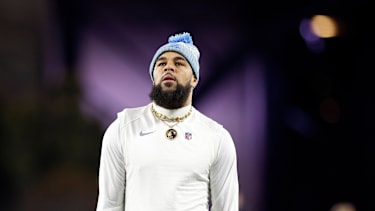 Keenan Allen beim Aufwärmen vor dem NFL-Wild-Card-Duell gegen die New England Patriots im Gillette Stadium.