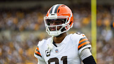 Die Cleveland Browns verlängern den Vertrag von Cornerback Denzel Ward um zwei Jahre - mit durchschnittlich 31,1 Millionen US-Dollar pro Saison ist Ward erneut der bestbezahlte Defensive Back der NFL
