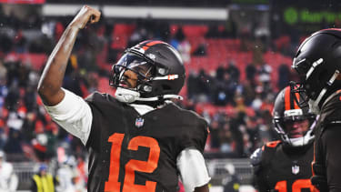 Cleveland Browns quarterback Shedeur Sanders (12)