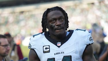 Philadelphia Eagles Wide Receiver AJ. Brown (11) bei einem NFL-Spiel gegen die Los Angeles Rams