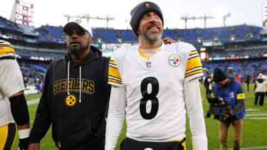 Pittsburgh Steelers head coach Mike Tomlin und quarterback Aaron Rodgers