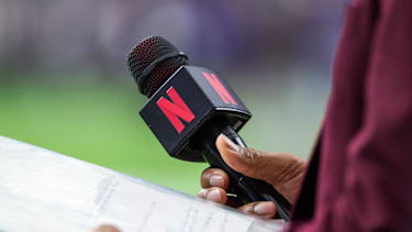 YouTube galt zuletzt als heißer Kandidat für neue NFL-Live-Spiele - nun scheint Netflix deutlich bessere Chancen auf das Rechtepaket zu haben.