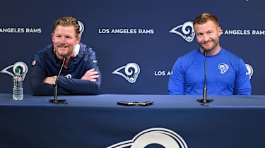 NFL, American Football Herren, USA Los Angeles Rams press conference, PK, Pressekonferenz Apr 23, 2019; Thousand Oaks, CA, USA; Los Angeles Rams general manager Les Snead (left) and coach Sean McVay address the media at a press conference at Cal Lutheran University prior to the 2019 NFL Draft. Mandatory Credit: Kirby Lee-USA TODAY Sports, 23.04.2019 11:18:09, 12620965, Los Angeles Rams, 2019 NFL Draft, NFL, Sean McVay, Les Snead PUBLICATIONxINxGERxSUIxAUTxONLY Copyright: xKirbyxLeex 12620965