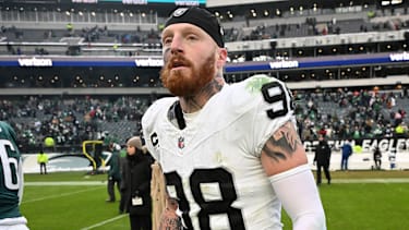 Dec 14, 2025; Philadelphia, Pennsylvania, USA; Las Vegas Raiders defensive end Maxx Crosby (98) on the field after loss to the Philadelphia Eagles at Lincoln Financial Field. Mandatory Credit: Eric Hartline-Imagn Images