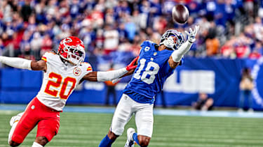 New York Giants Wide Receiver Darius Slayton (18) mit einem Catch gegen die Kansas City Chiefs.