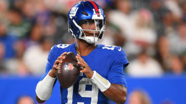 NFL, American Football Herren, USA New York Jets at New York Giants Aug 16, 2025; East Rutherford, New Jersey, USA; New York Giants quarterback Jameis Winston (19) drops back to pass against the New York Jets during the second half at MetLife Stadium. East Rutherford MetLife Stadium New Jersey USA, EDITORIAL USE ONLY PUBLICATIONxINxGERxSUIxAUTxONLY Copyright: xRichxBarnesx 20250816_jhp_ai8_0164