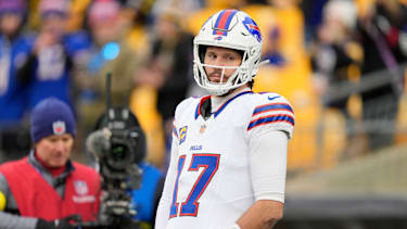 Buffalo Bills Quarterback Josh Allen 17 vor dem Spiel gegen die Pittsburgh Steelers.