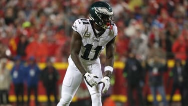 KANSAS CITY, MO - NOVEMBER 20: Philadelphia Eagles wide receiver A.J. Brown (11) in the first quarter of an NFL football game between the Philadelphia Eagles and Kansas City Chiefs on Nov 20, 2023 at GEHA Field at Arrowhead Stadium in Kansas City, MO. (Photo by Scott Winters/Icon Sportswire via Getty Images)