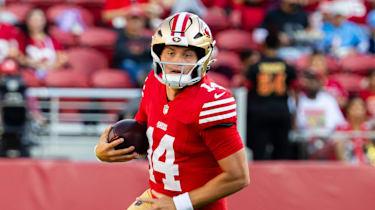 49ers-Quarterback Kurtis Rourke verletzte sich im Preseason-Spiel gegen die Tennessee Titans an den Rippen und musste wegen Atemproblemen ins Krankenhaus