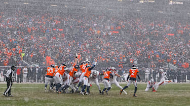Denver Broncos gegen New England Patriots im AFC Championship Game.