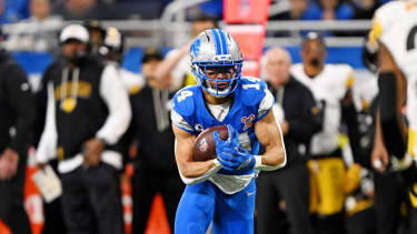 Detroit Lions wide receiver Amon-Ra St. Brown (14)