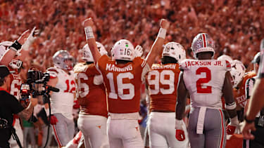 Arch Manning führte die Texas Longhorns nach einem 3:23-Rückstand zu einem historischen 24:23-Comeback gegen die topplatzierten Ohio State Buckeyes