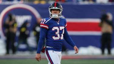 New York Giants place kicker Younghoe Koo