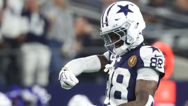 Dallas Cowboys wide receiver CeeDee Lamb (88) feiert nach eienem Catch